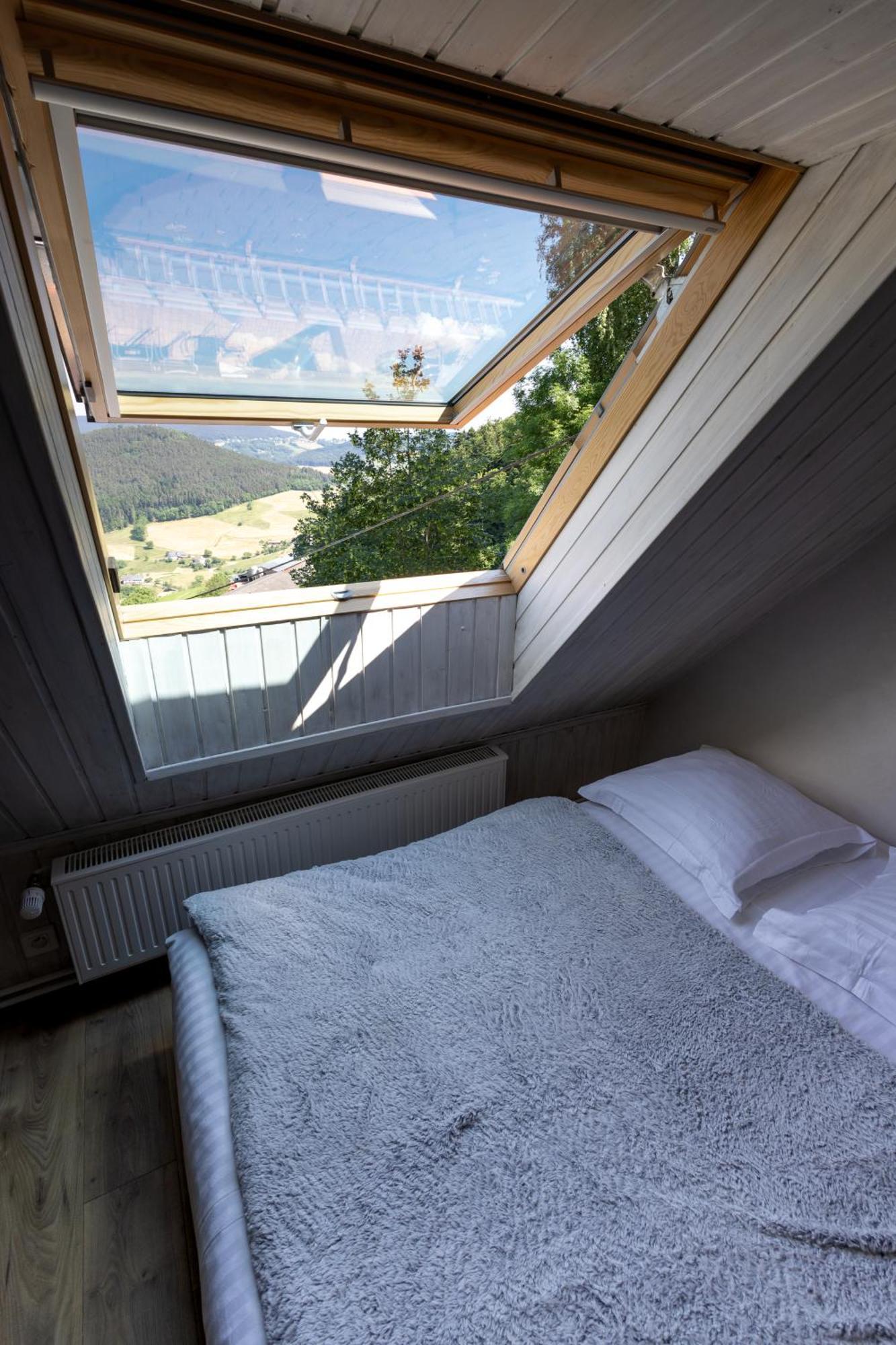 Le Bouton D'Or Hotell Lapoutroie Eksteriør bilde